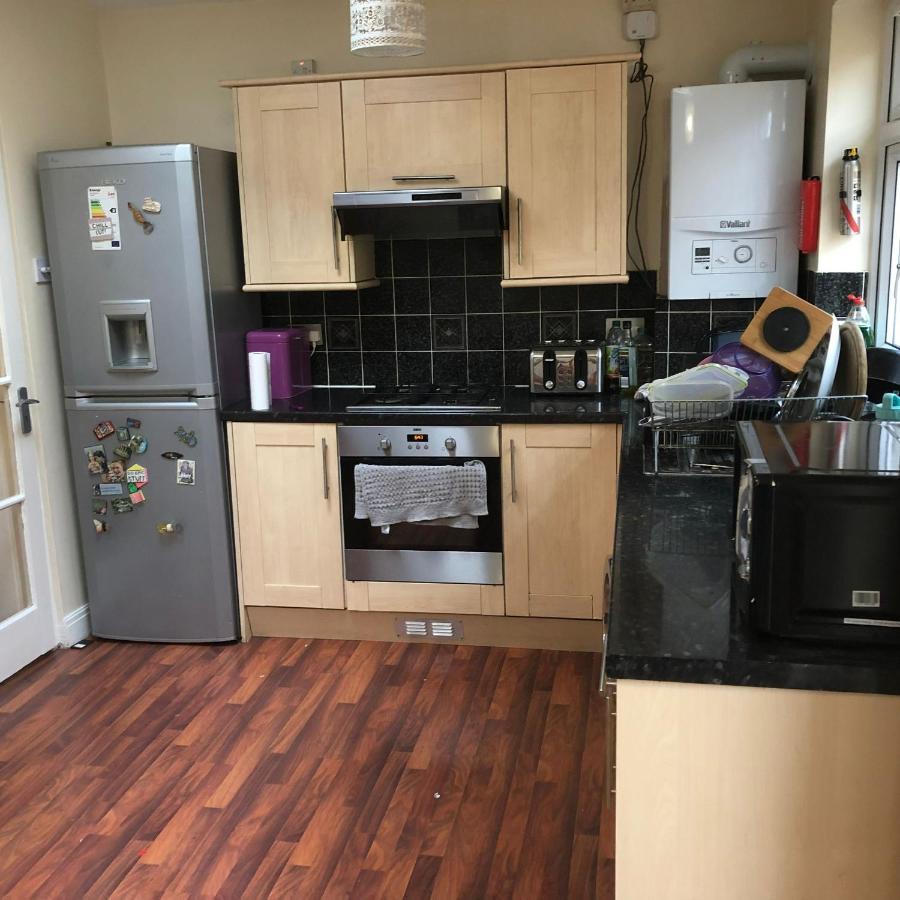 North London Rooms Экстерьер фото